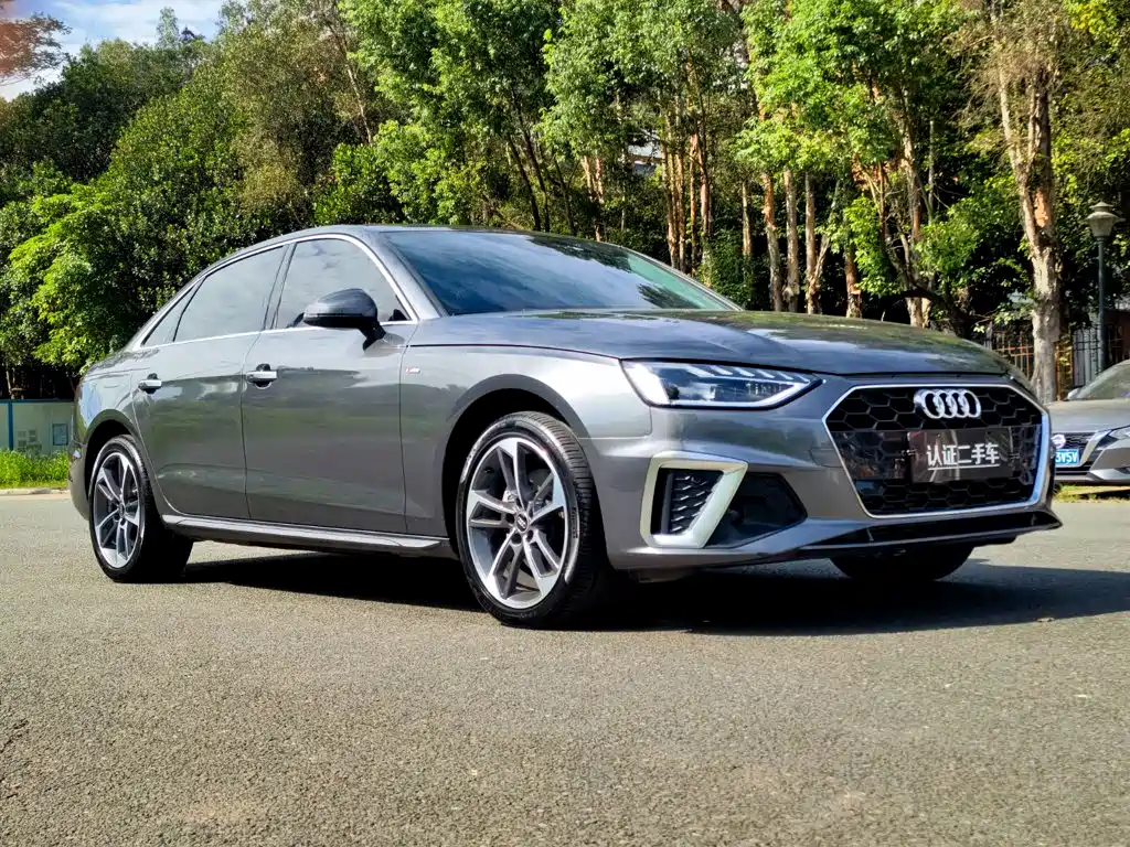 Audi A4 2025