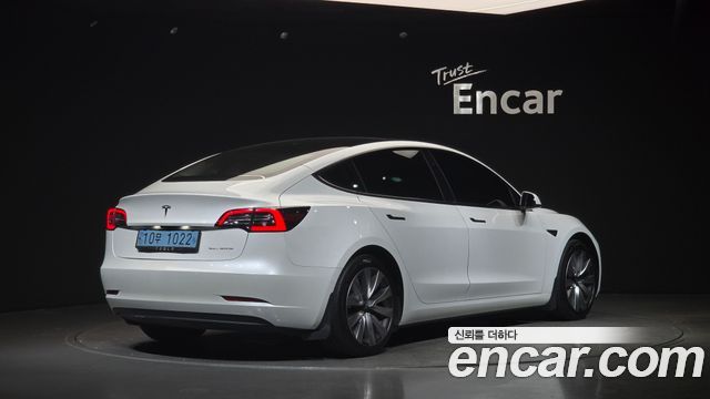 Tesla Model 3 2021