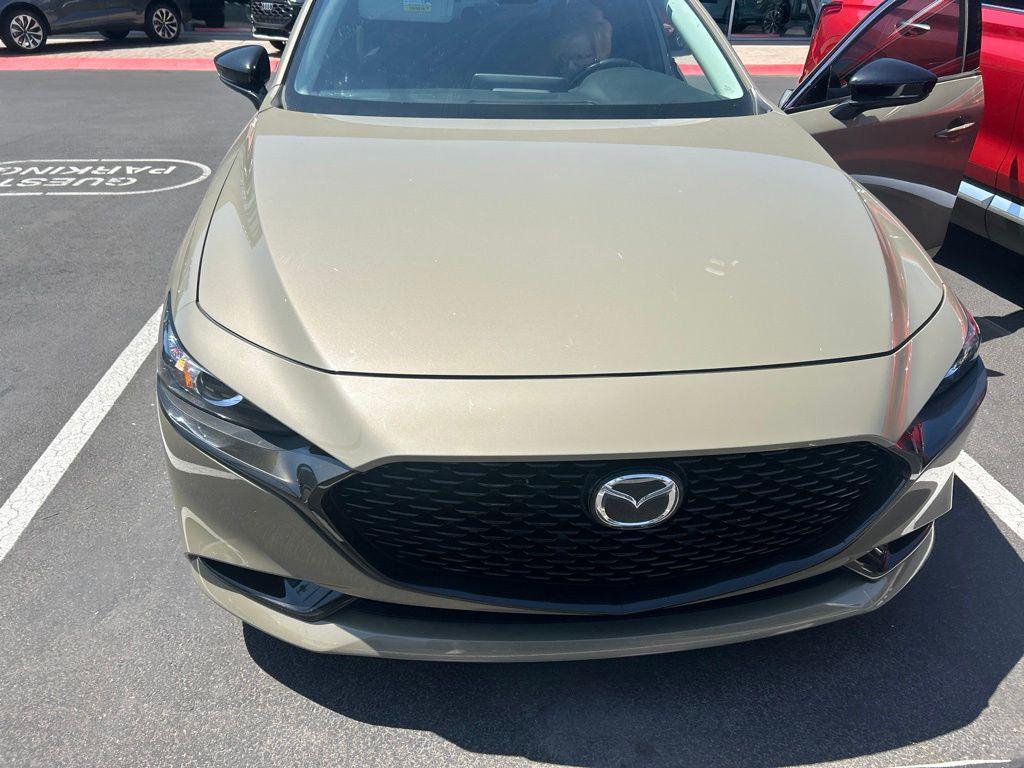 Mazda 3 2024