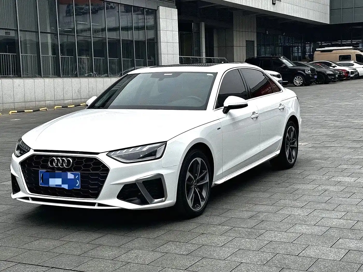 Audi A4 2024