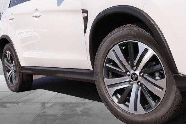 Mitsubishi Outlander Sport 2024
