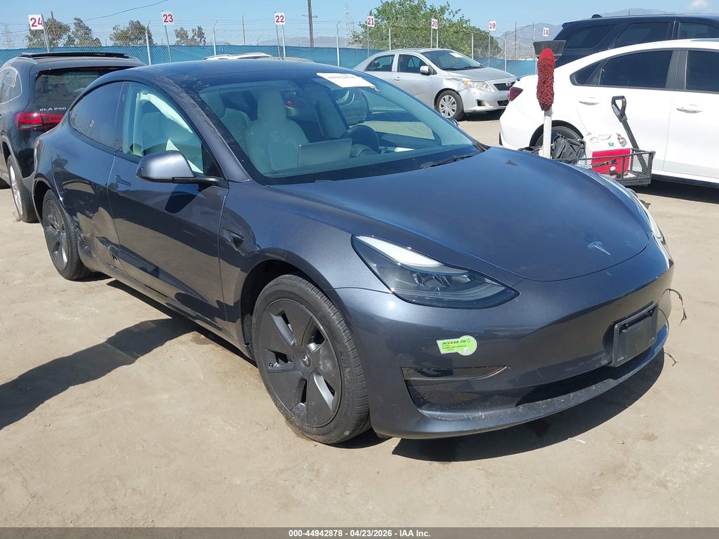 Tesla Model 3 2023