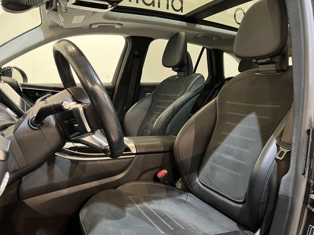 Mercedes-Benz GLC 300 2023