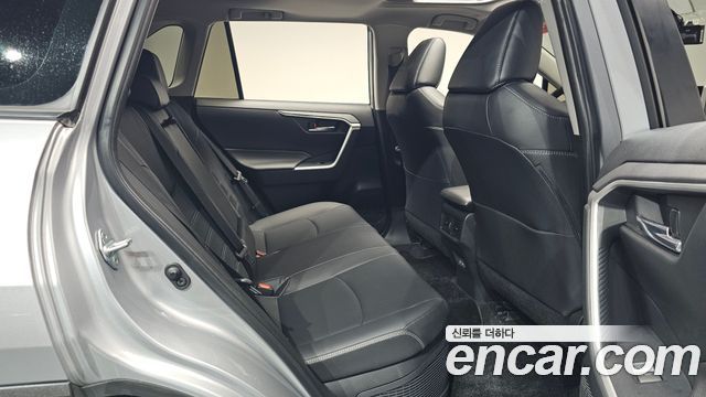 Toyota RAV4 2024