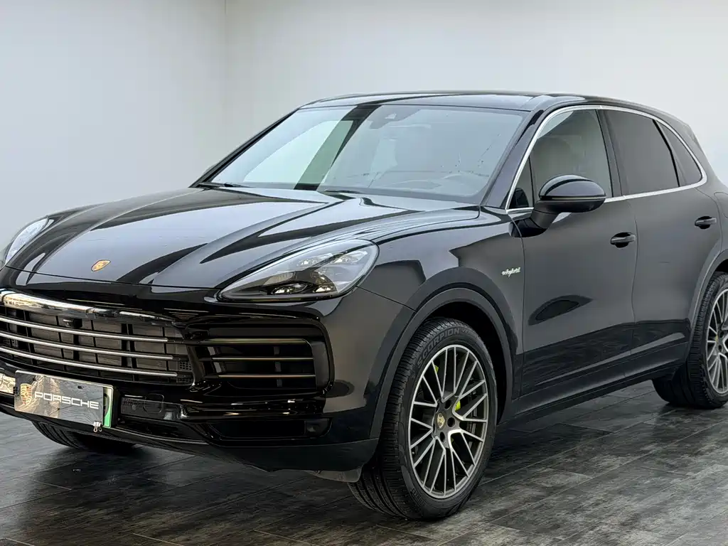Porsche Cayenne 2021