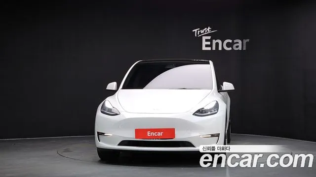 Tesla Model Y 2021