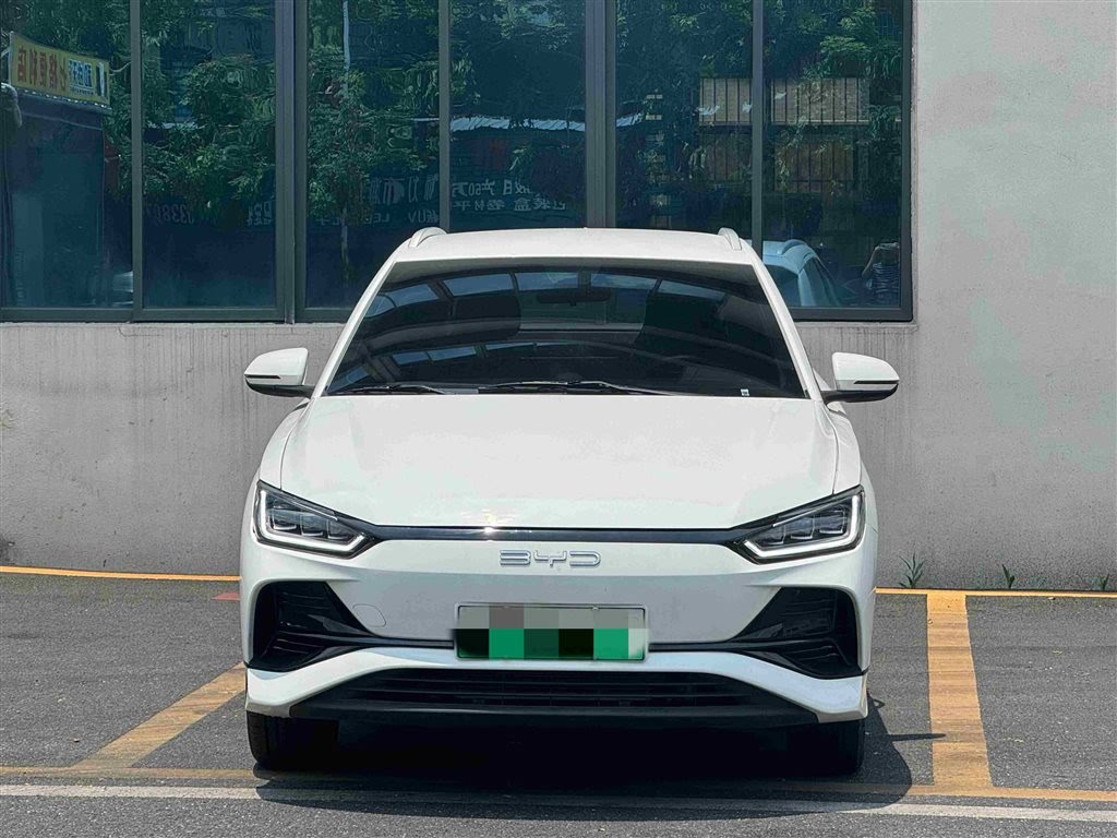BYD E2 2023