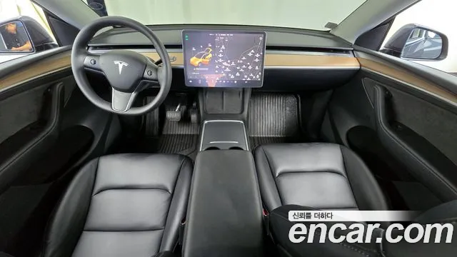 Tesla Model Y 2022