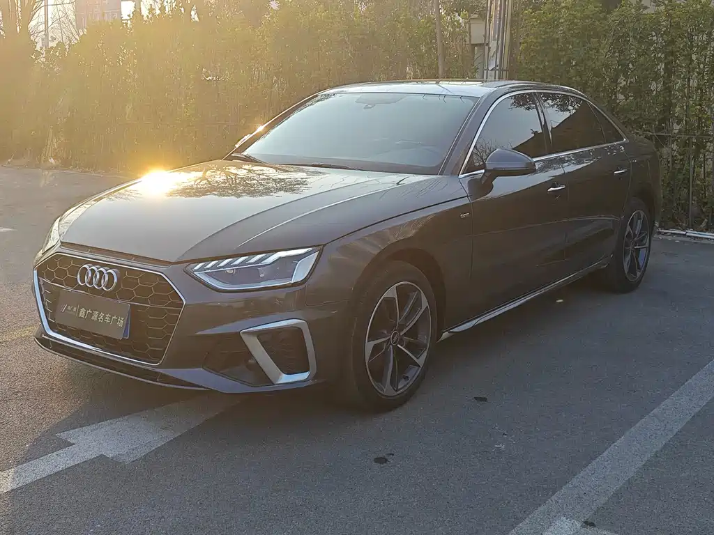 Audi A4 2022