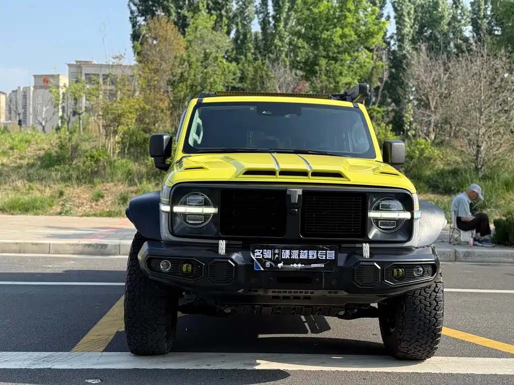Tank 300 2022