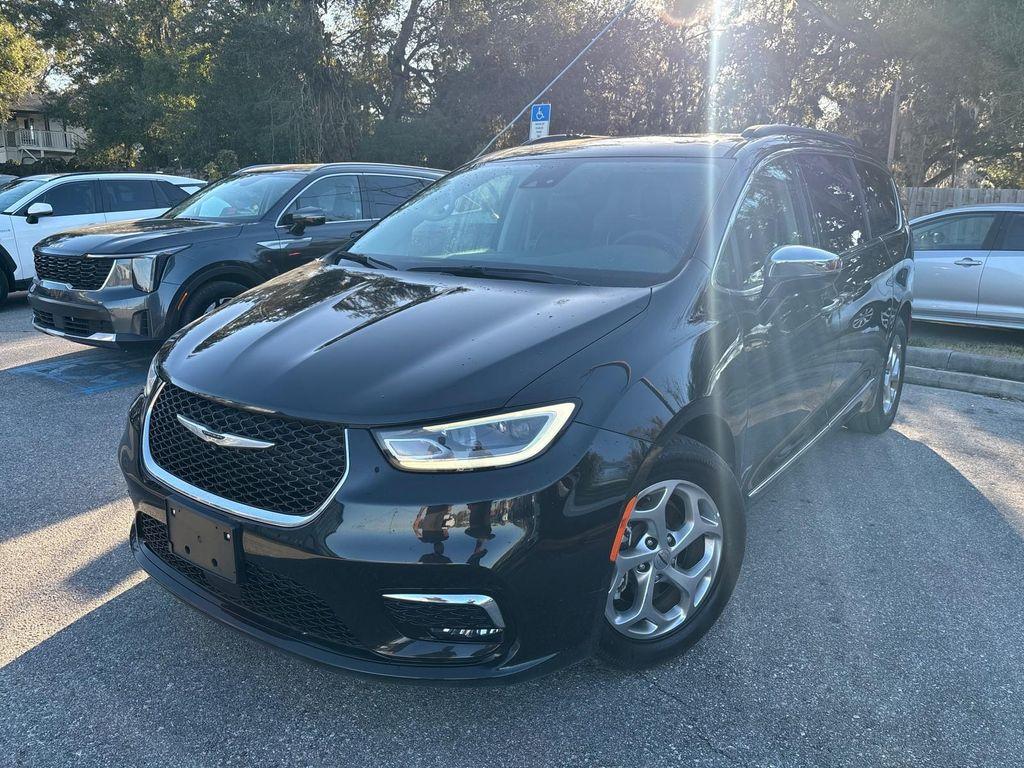 Chrysler Pacifica 2023