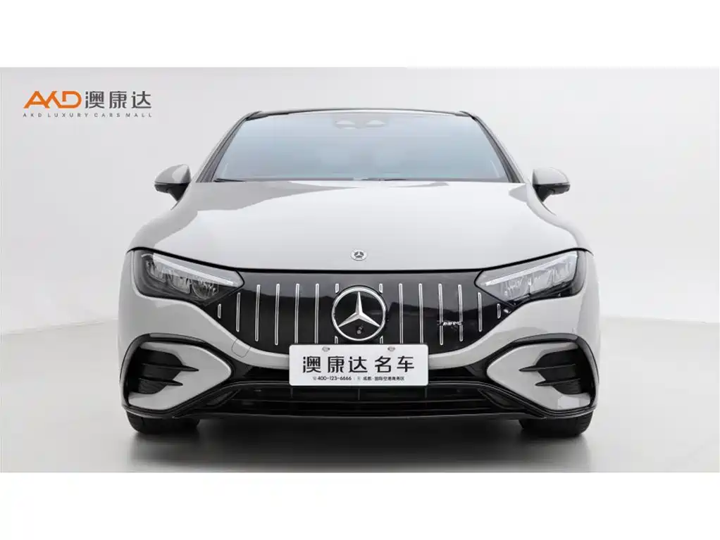 Mercedes-Benz EQE 2024