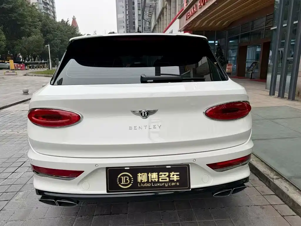 Bentley Bentayga 2021