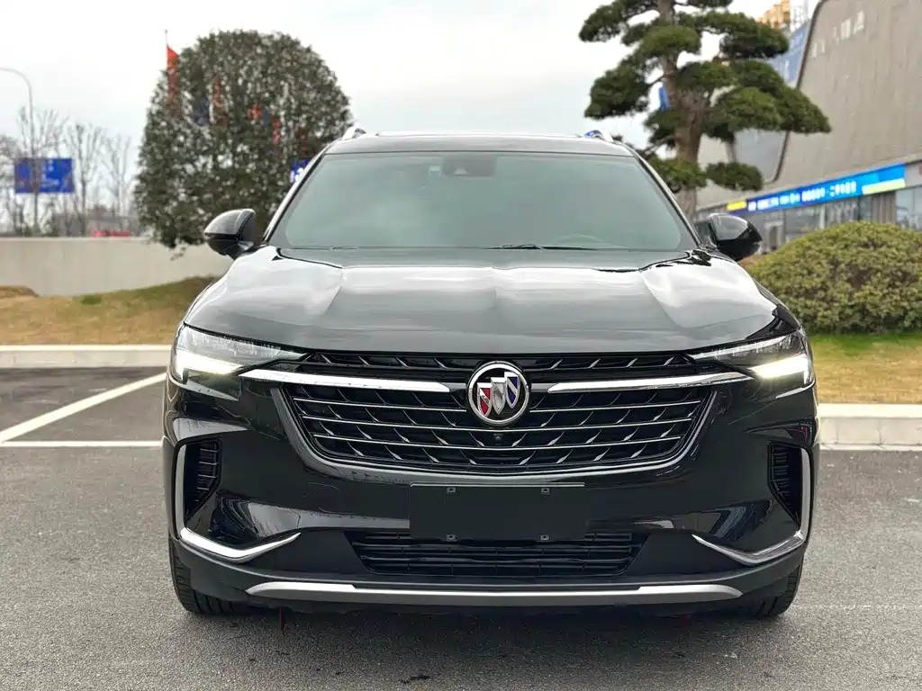 Buick Enclave 2023