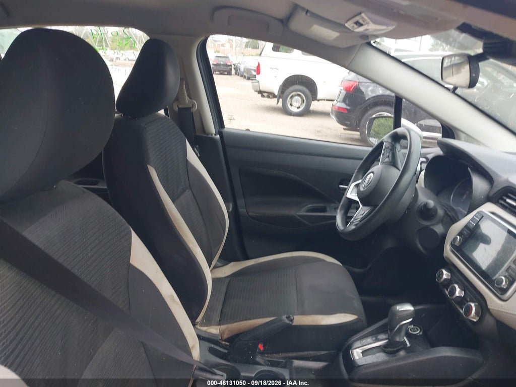 Nissan Versa 2021
