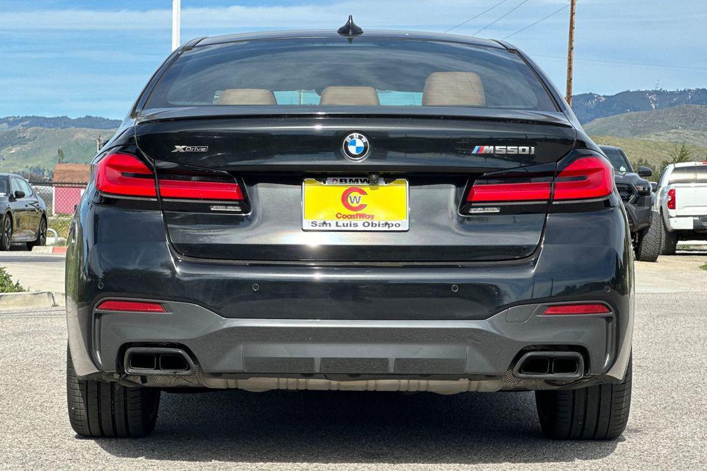 BMW M550 2023
