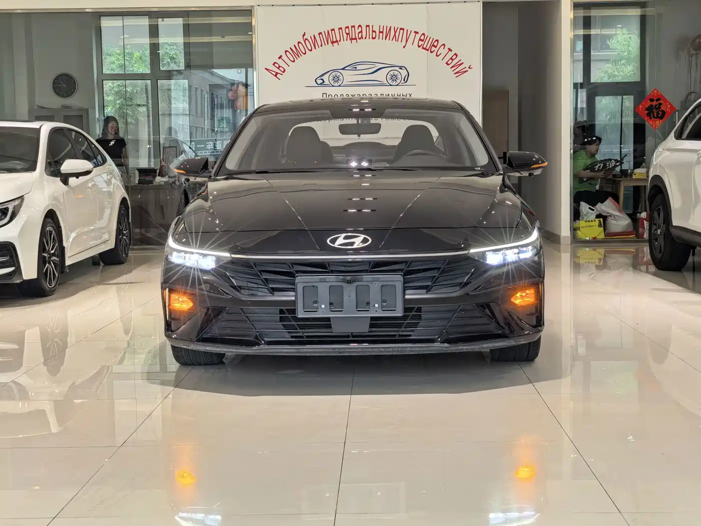 Hyundai Elantra 2023