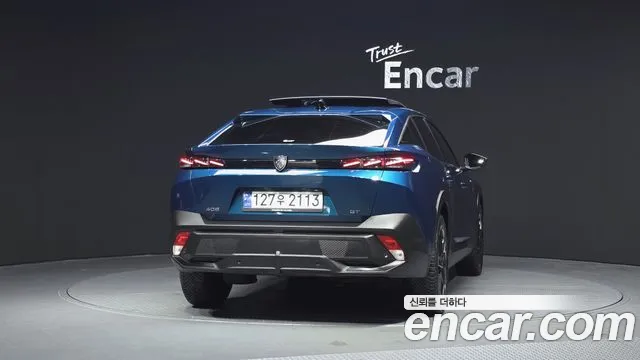Peugeot 408 2023