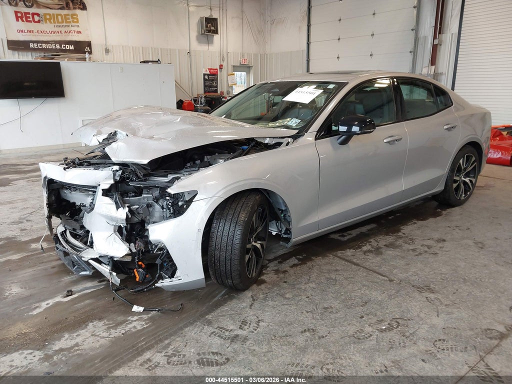 Volvo S60 2024