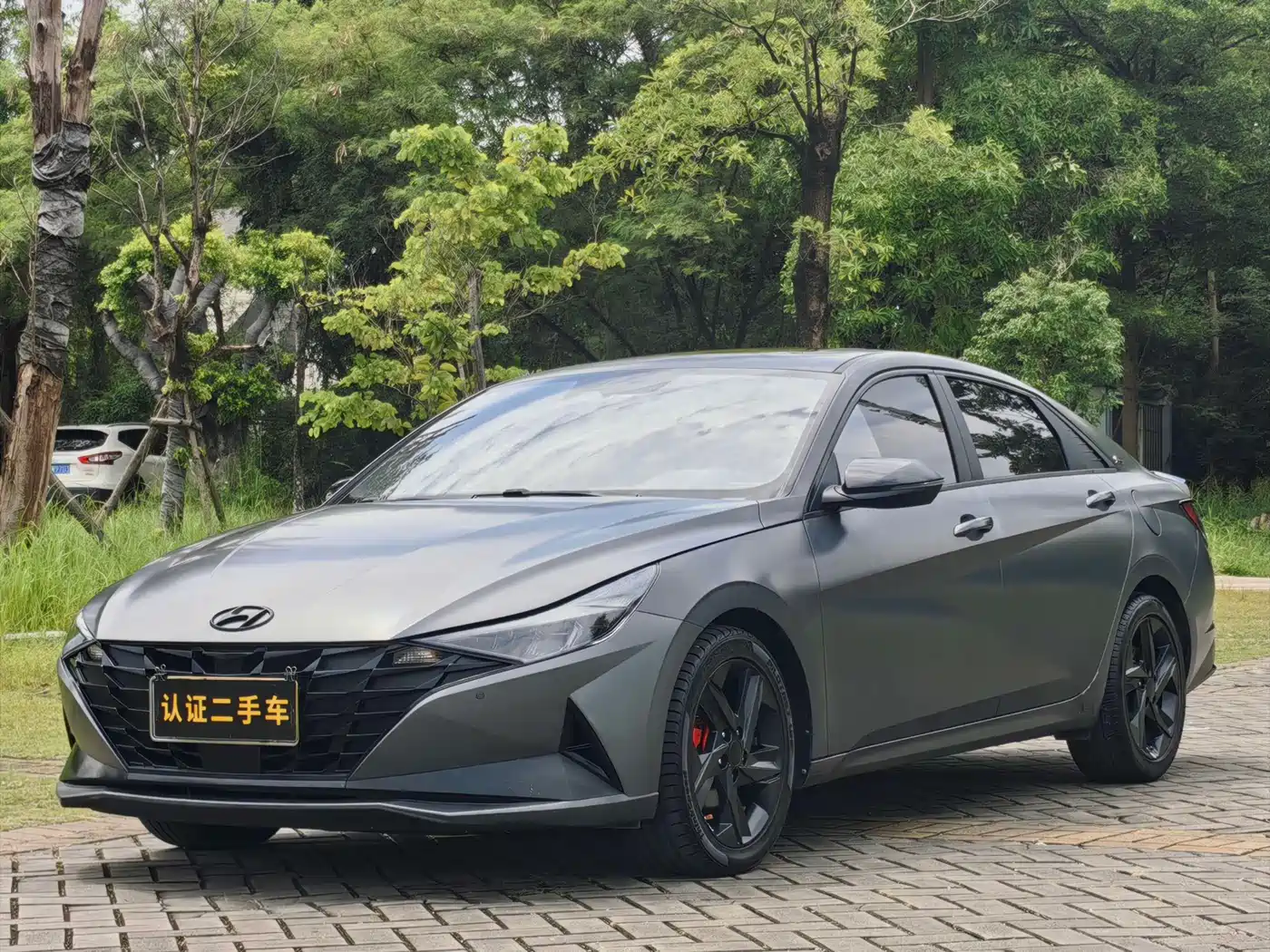 Hyundai Elantra 2022