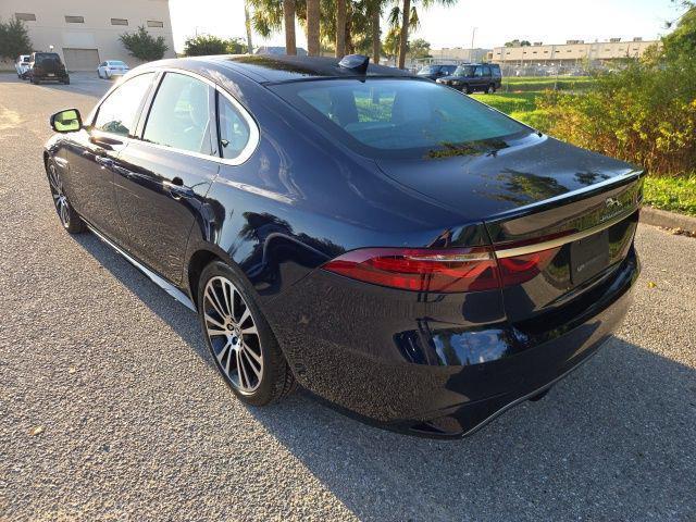 Jaguar XF 2024