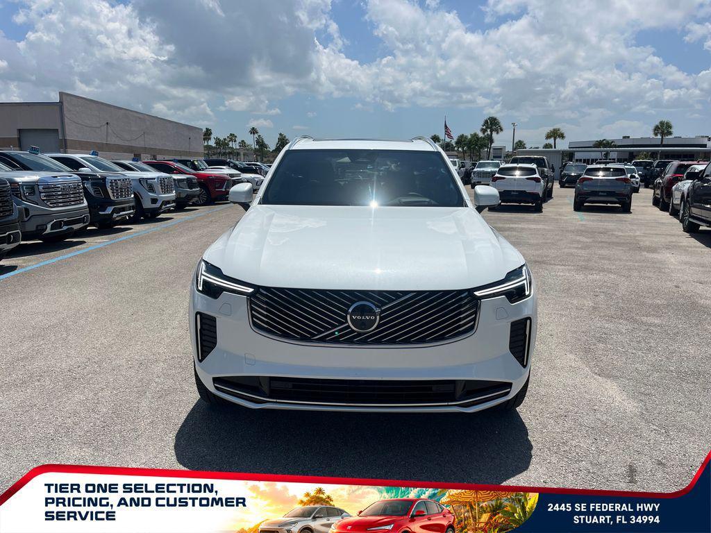 Volvo XC90 2025