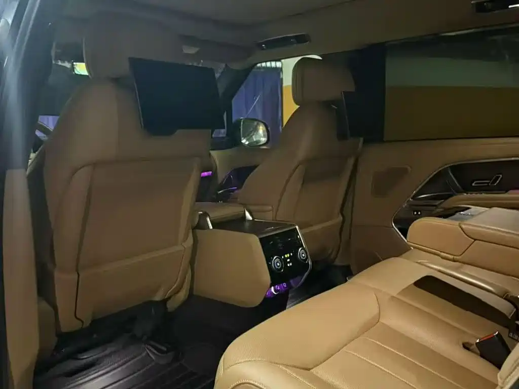 Land Rover Range Rover 2023