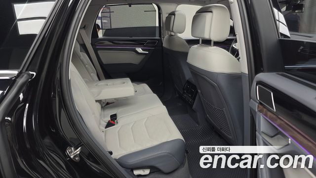 Volkswagen Touareg 2025