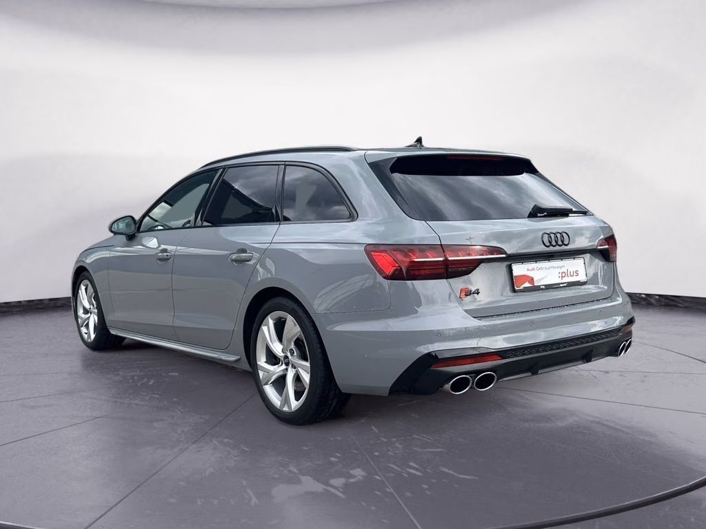 Audi S4 2024