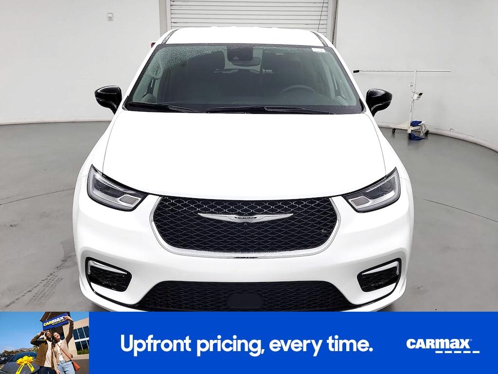 Chrysler Pacifica 2024