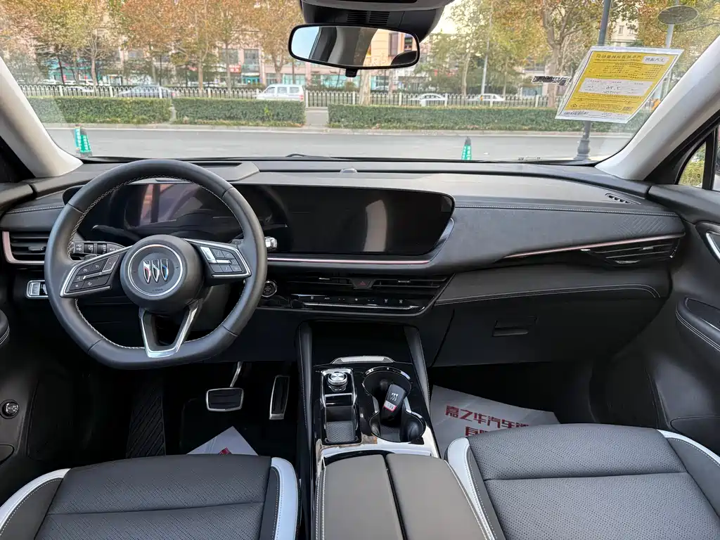 Buick Envision 2024