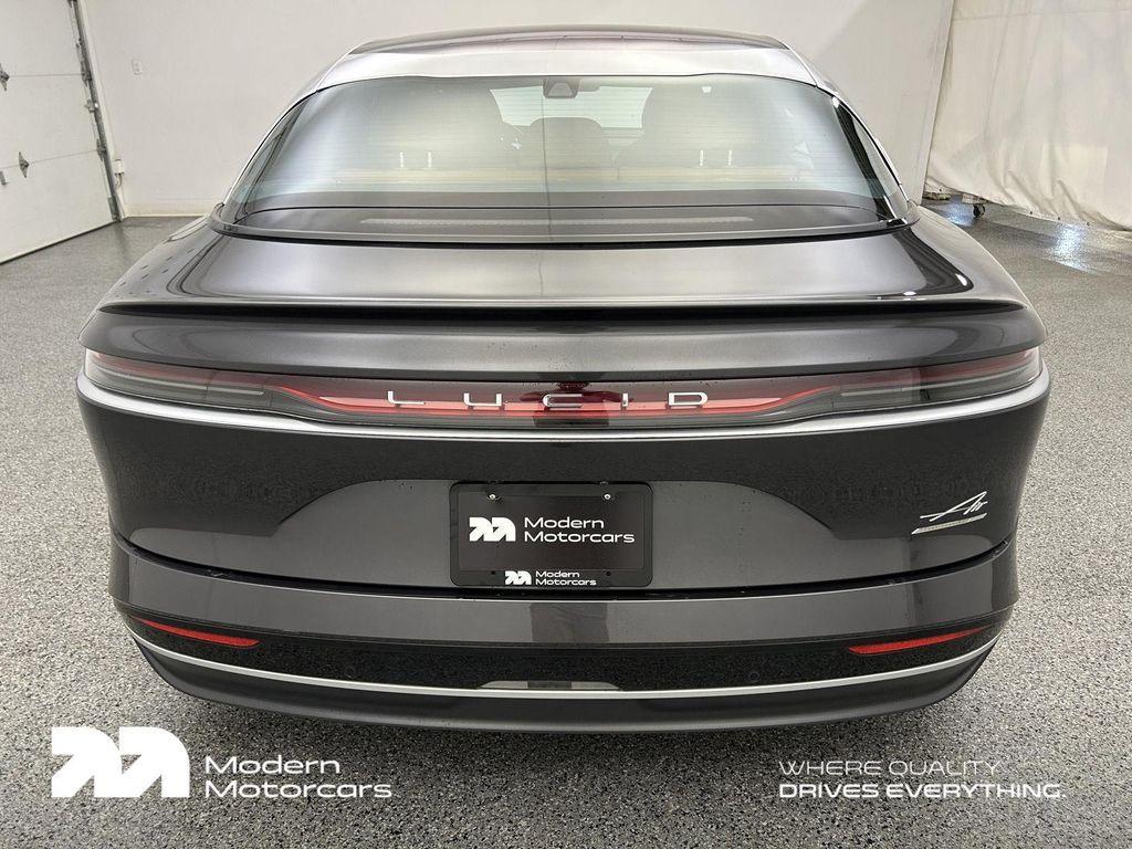 Lucid Air 2023