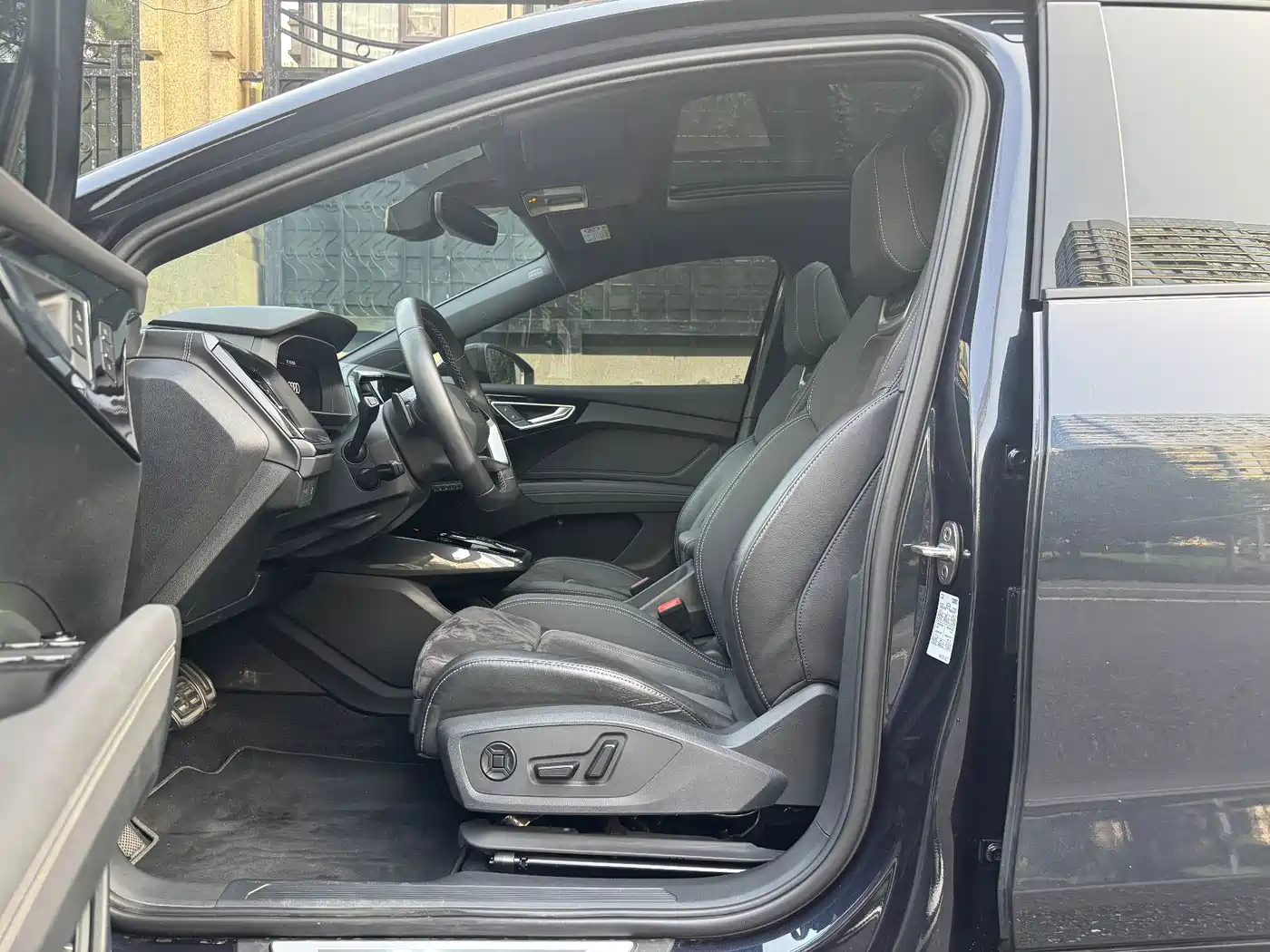 Audi Q4 e-tron 2023