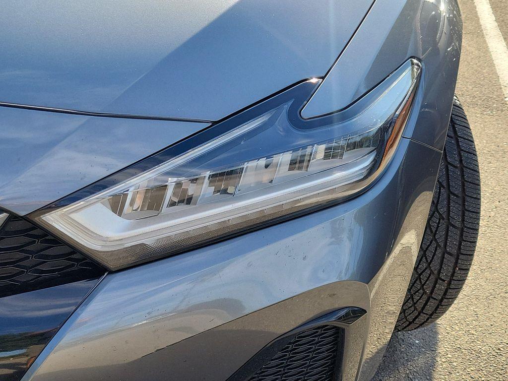 Nissan Maxima 2021