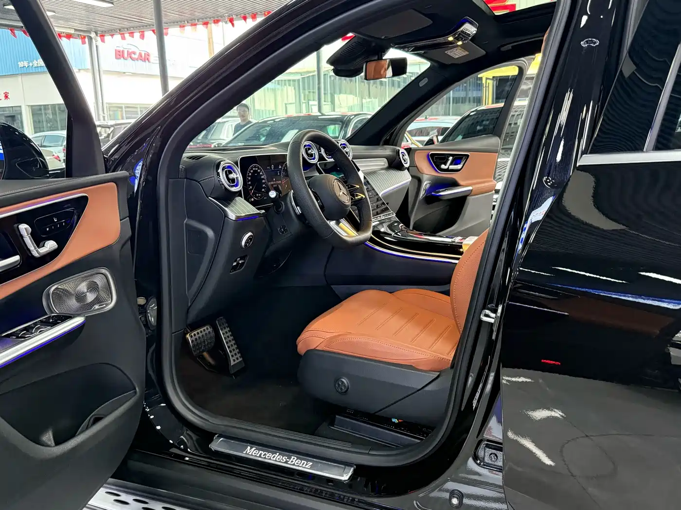 Mercedes-Benz GLC 2025