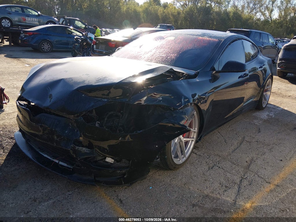 Tesla Model S 2023