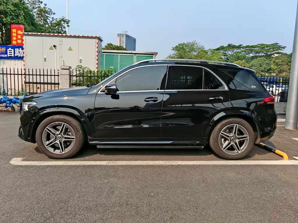 Mercedes-Benz GLE 2023