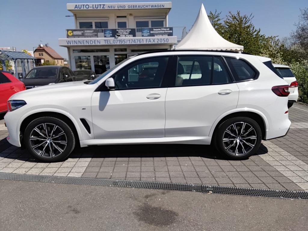 BMW X5 2022