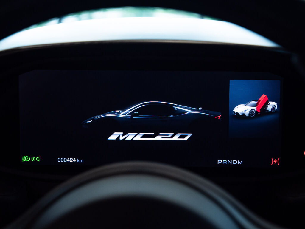 Maserati MC20 2023