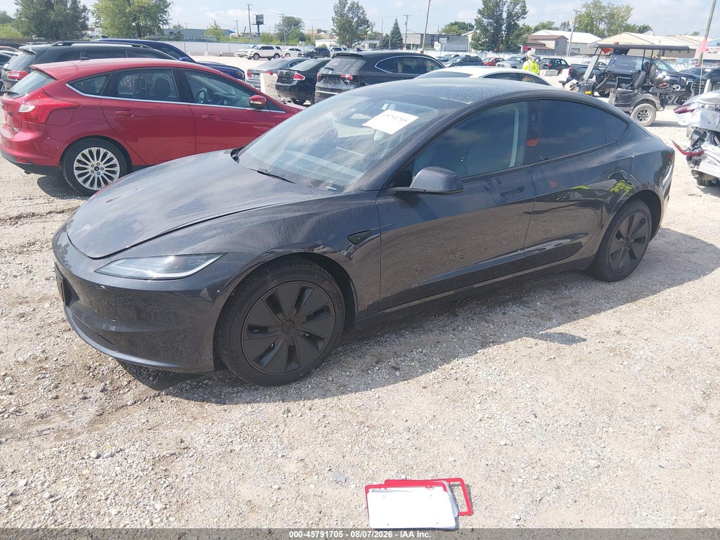 Tesla Model 3 2025