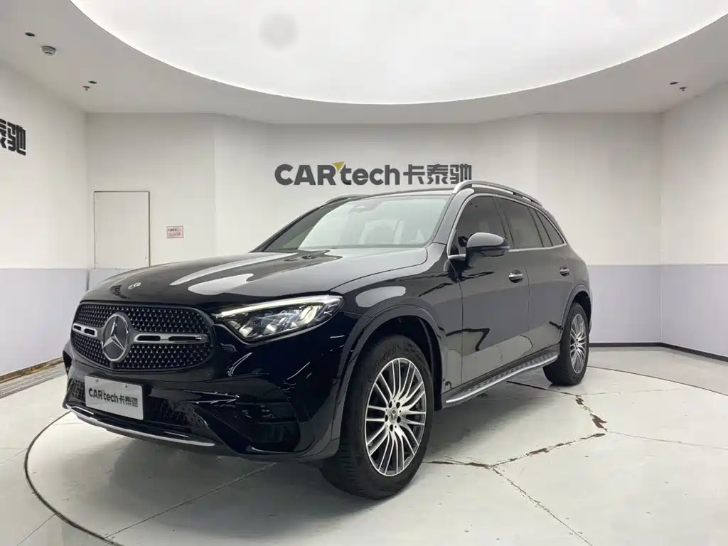 Mercedes-Benz GLC 2025