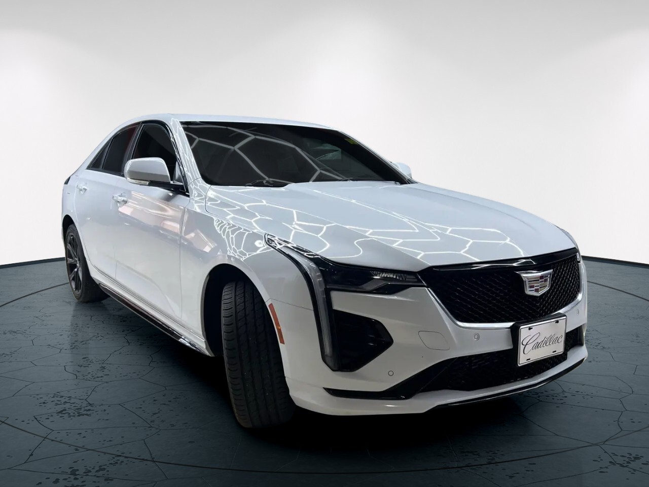 Cadillac CT4 2022