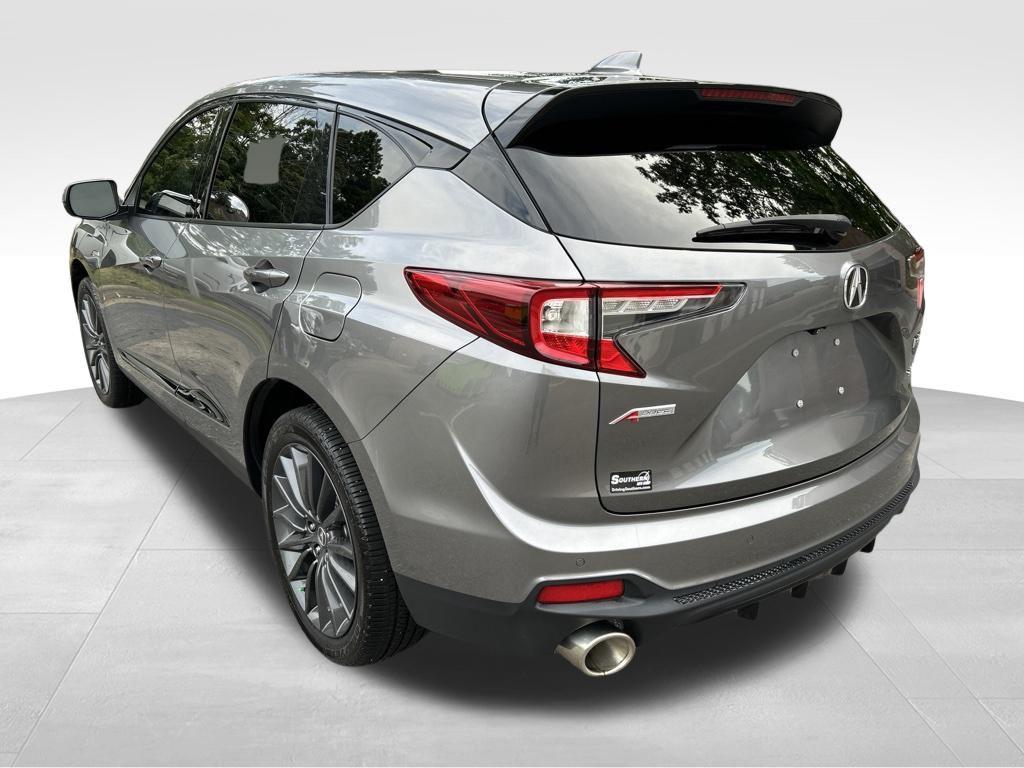Acura RDX 2023