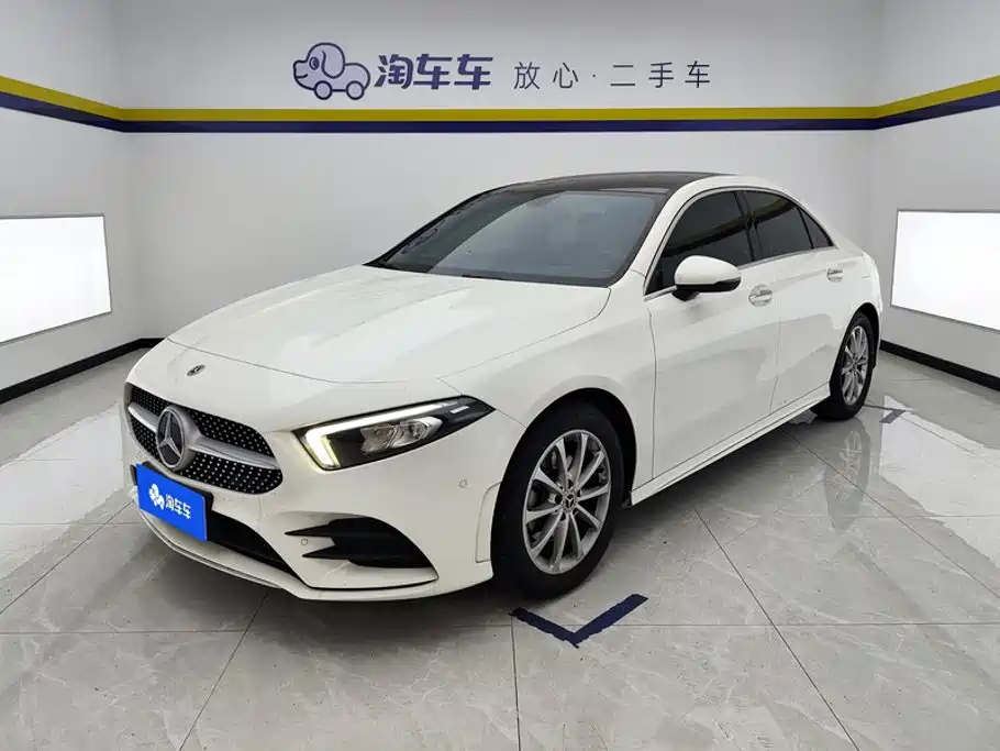 Mercedes-Benz A-Класс 2022