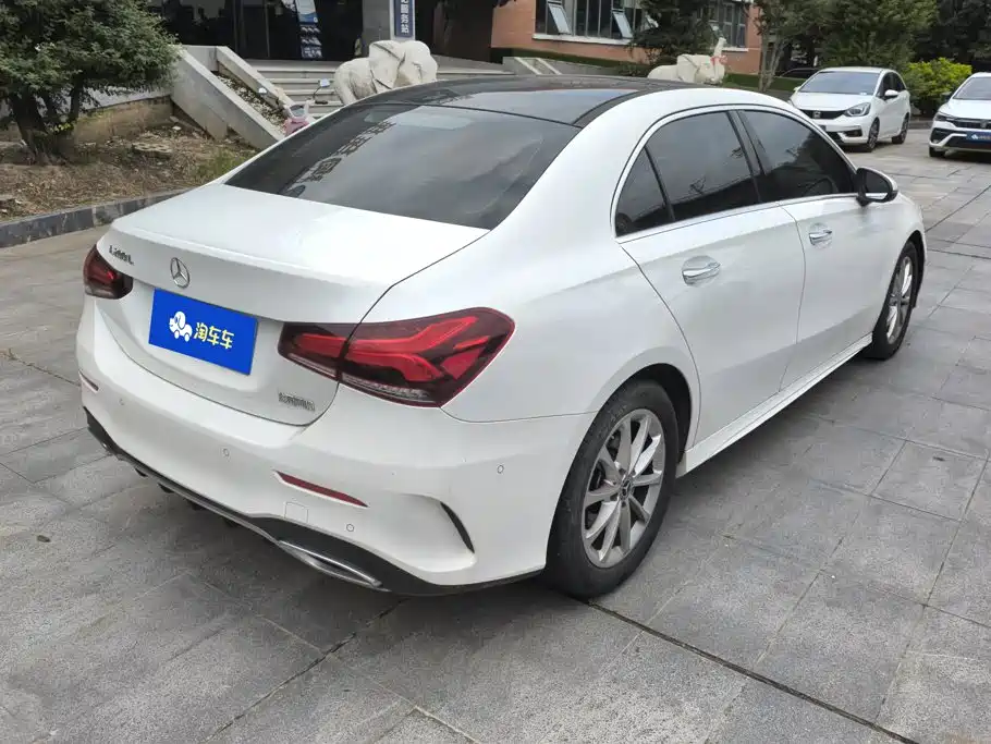 Mercedes-Benz A-Класс 2022