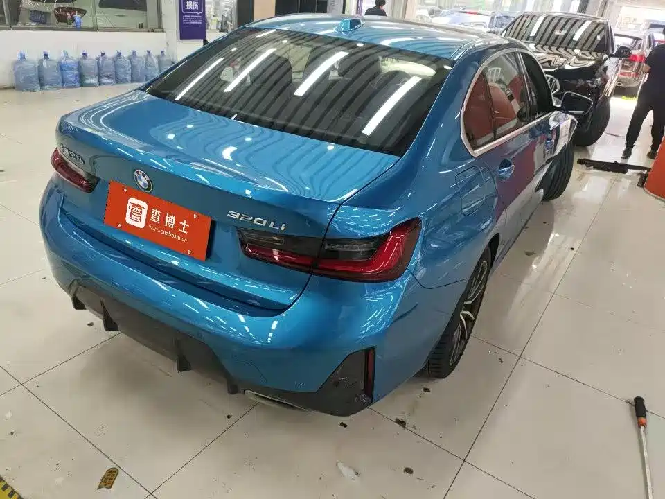 BMW 3 серии 2024