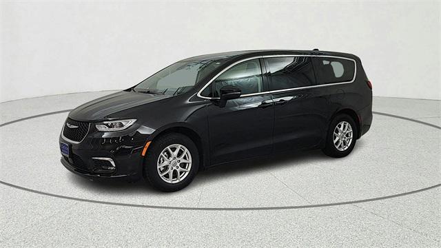 Chrysler Pacifica 2023