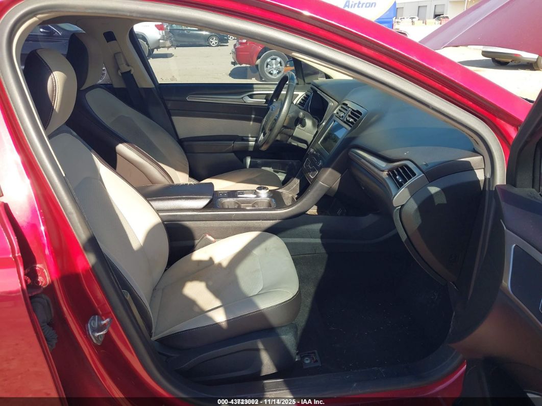 Ford Fusion 2020