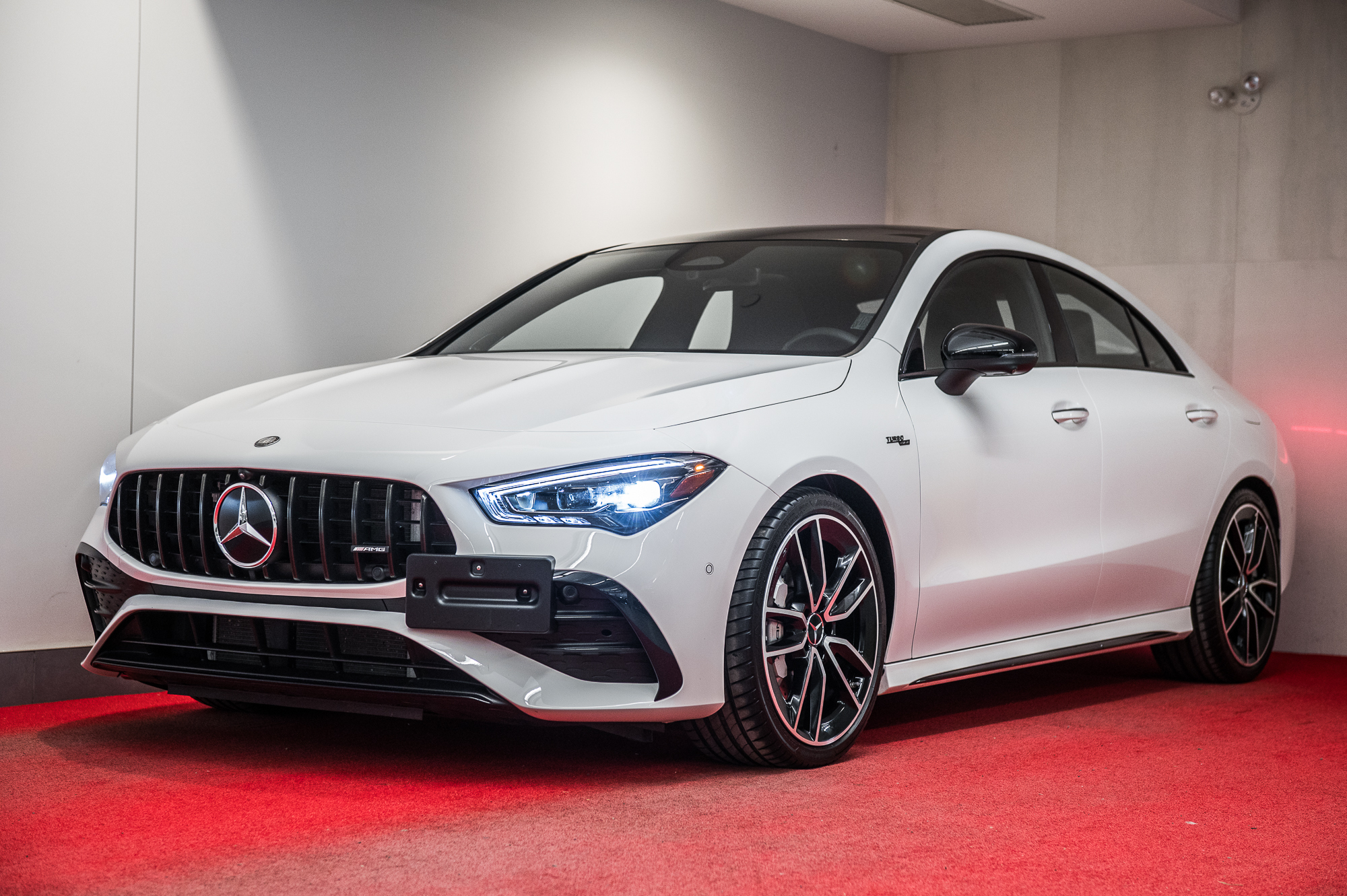 Mercedes-Benz CLA 35 AMG 2024