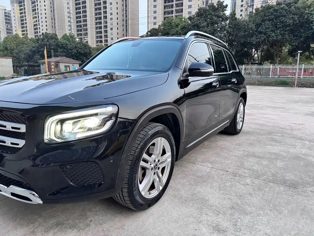 Mercedes-Benz GLB 2022